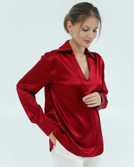 Женская рубашка из шёлка в красном цвете 8825 от ByME 