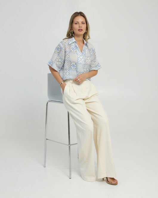 Женская рубашка на запах из крапивы принт испанская плитка 8847 от byME 