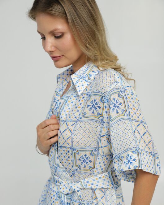 Женская рубашка на запах из крапивы принт испанская плитка 8847 от byME 