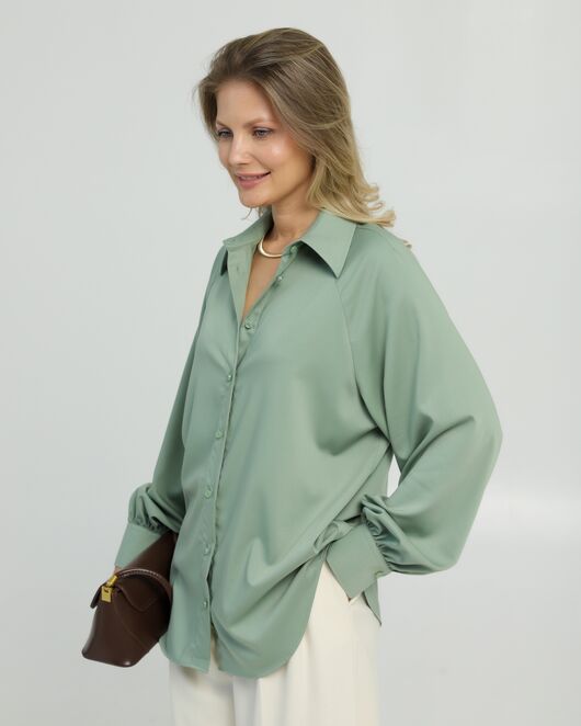 Женская рубашка из бамбука зелёная  8850 от byME 