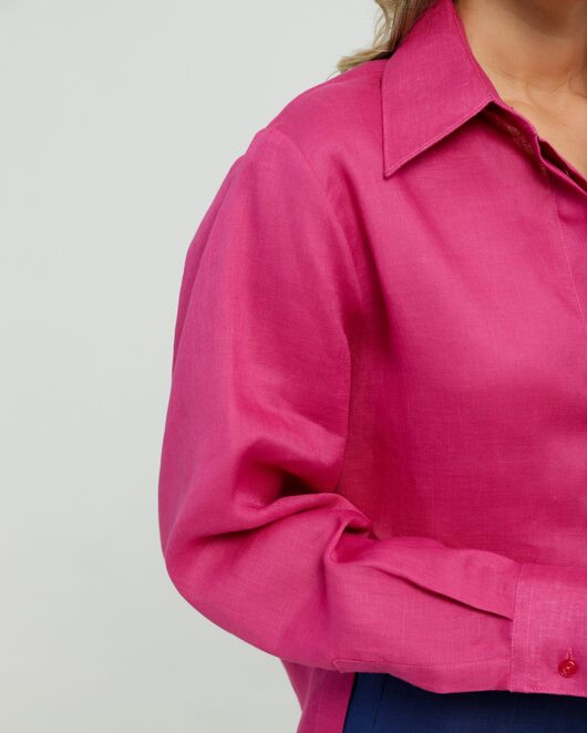 Женская рубашка с пуговицами по бокам изо льна ягодного цвета 8854 от byME 