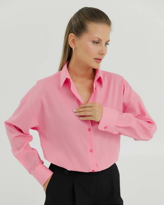 Рубашка хлопковая розовая из  жатой фактуры 8869 от byME 