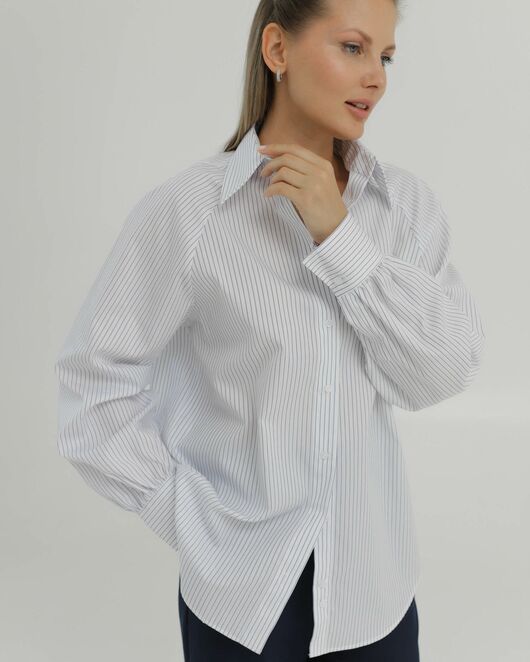 Рубашка хлопковая в голубую полоску 8889 от byME 