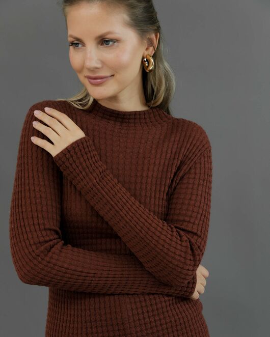 Джемпер из шерсти мериноса тонкой вязки коричневый от byME 