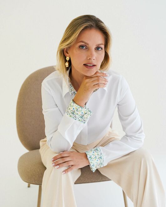 Женская рубашка из хлопка под запонку, с отделкой цветы - 8595 от byME 