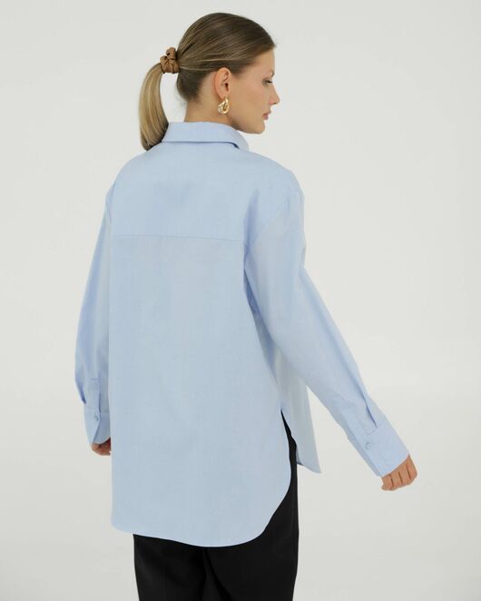 Рубашка хлопковая голубая с манишкой 8925 от byME  Рубашка хлопковая голубая с манишкой 8925 от byME
