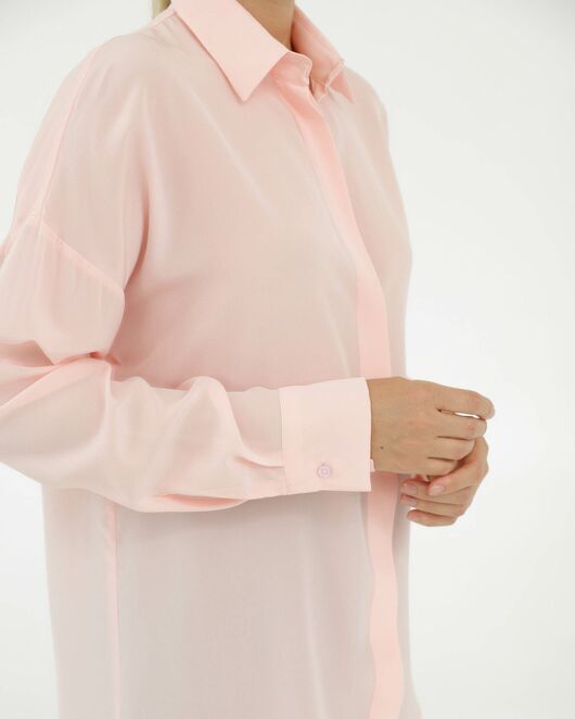 Рубашка шелковая розовая в прямом силуэте  8927 от byME 