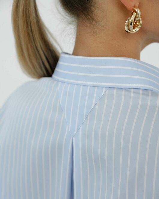 Рубашка хлопковая голубая в белую полоску 8935 от byME 
