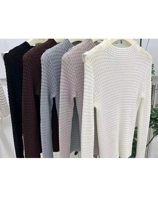 Джемпер из шерсти мериноса тонкой вязки коричневый от byME 