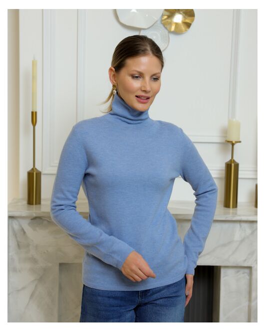 Водолазка из шерсти мериноса тонкой вязки голубая от ByME 