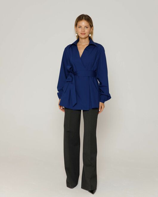 Женская рубашка на запа́х с поясом синяя - 8643 от byME 