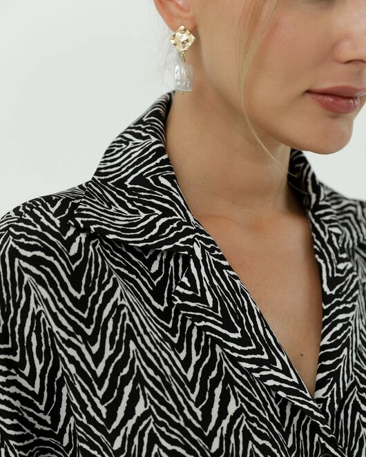 Рубашка шелковая принт зебра 8897 от ByME 