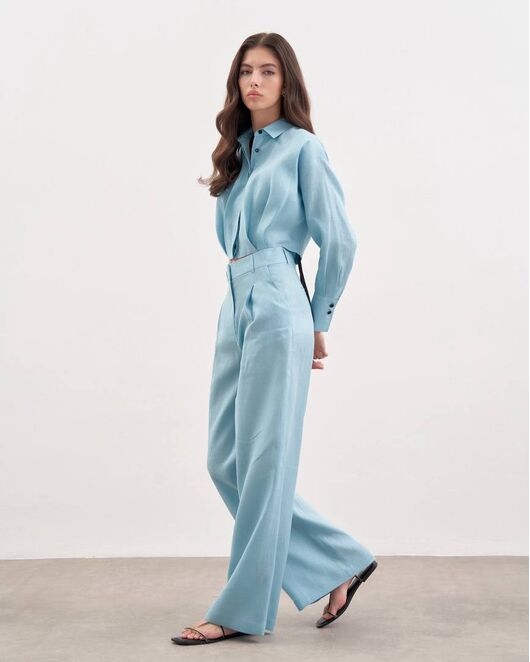 Женская укороченная рубашка голубая изо льна-105052 от  