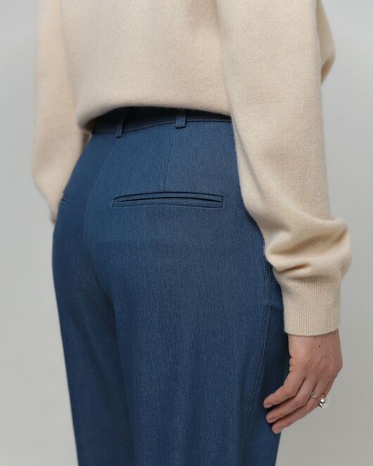 Женские брюки из ткани Деним синие-100001 от byME  Женские брюки из ткани Деним синие-100001 от byME