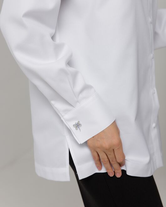 Женская рубашка с универсальным манжетом  белая из хлопка -8967 от byME 