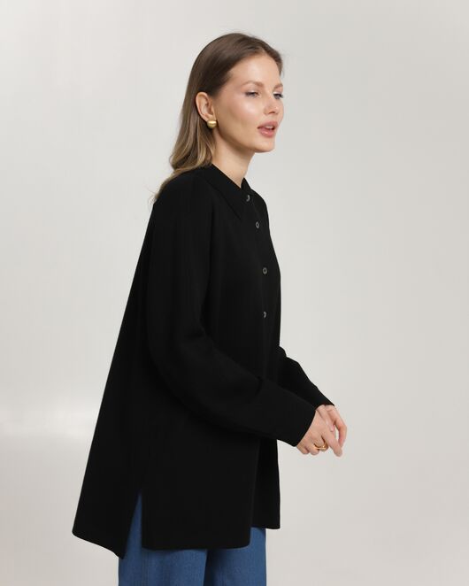 Рубашка из шерсти мериноса оверсайз черная от byME 