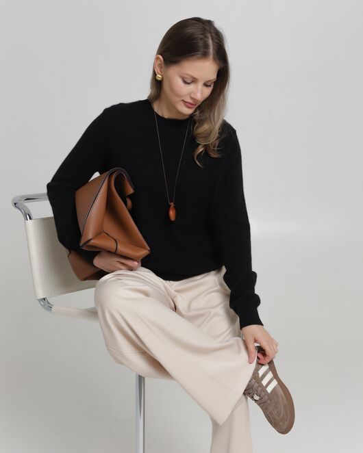 Джемпер из кашемира черный от byME 