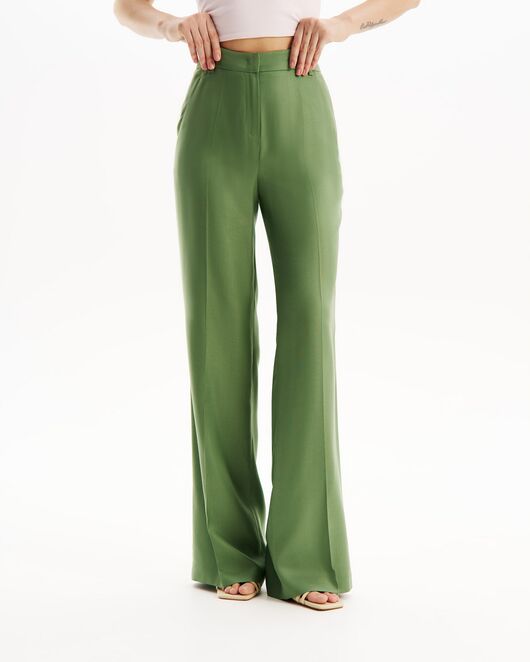 Брюки прямые в зеленом цвете из тенсела TR4-1001 от byME 
