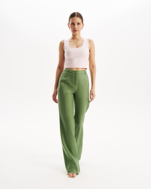 Брюки прямые в зеленом цвете из тенсела TR4-1001 от byME 
