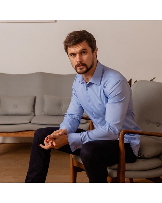 Приталенная мужская рубашка голубая фактура оксфорд под запонки - 7488 от DoubleCuff 