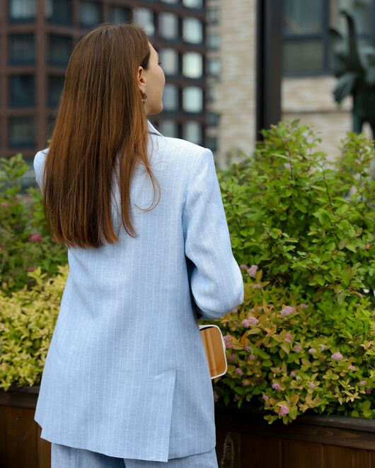 Жакет изо льна и вискозы  голубой в тонкую полоску-J1-1001 от byME 