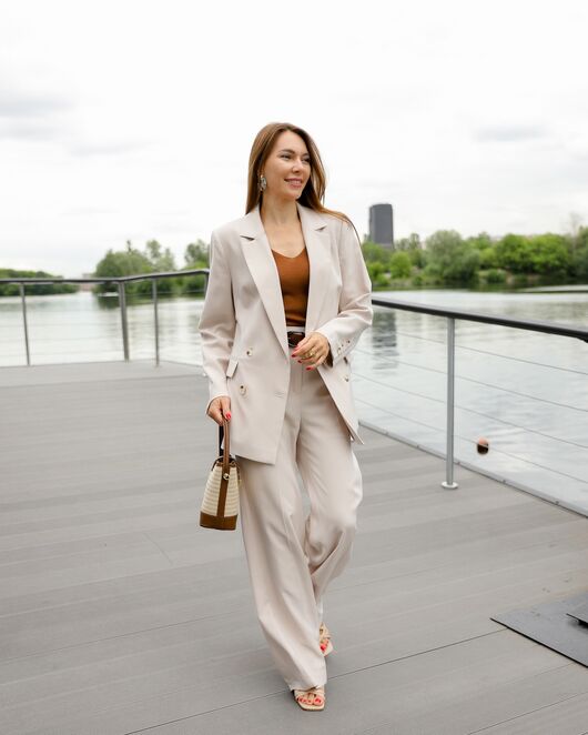 Жакет  бежевый из лиоцелла -J1-1002 от byME 