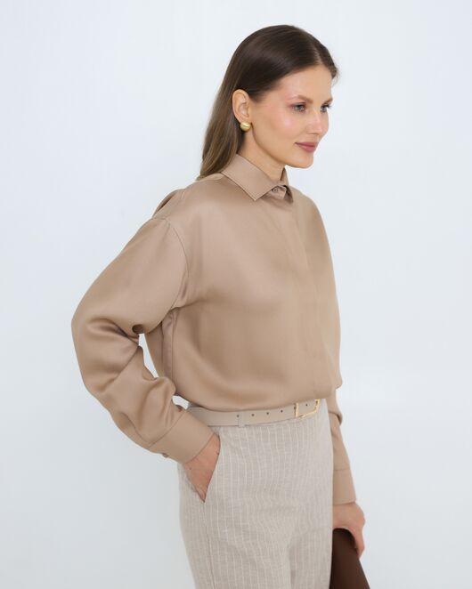 Женская рубашка бежевая из лиоцела 8975 от byME 