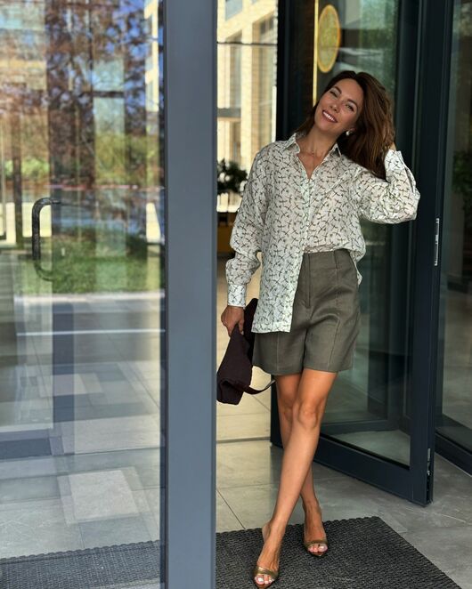 Женская рубашка с универсальным манжетом из крапивы принт стрекозы-9020 от ByME 