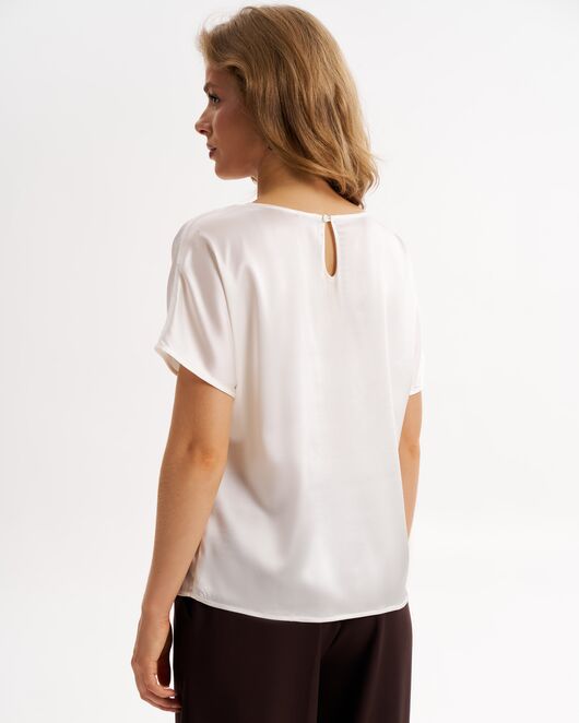 Топ белый из шелка-9025 от byME 
