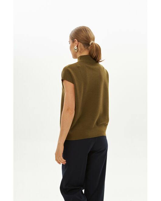 Топ из шерсти мериноса тонкой вязки и шелка Mulberry оливковый от byME 