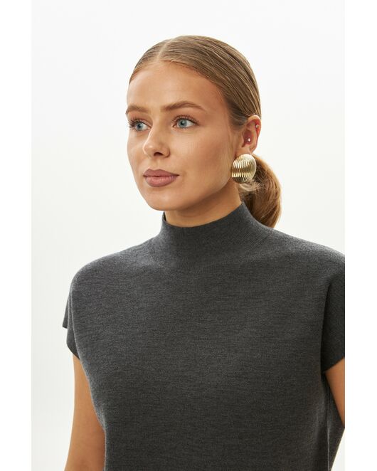 Топ из шерсти мериноса тонкой вязки и шелка Mulberry темно-серый от byME 