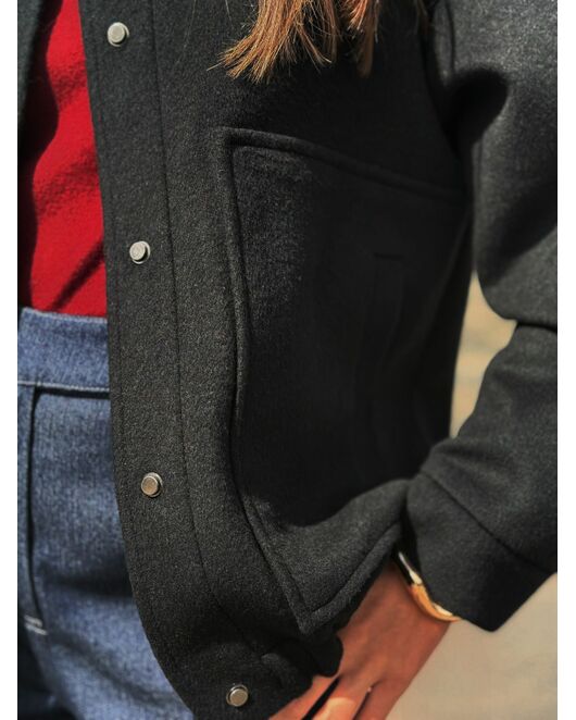 Бомбер из мериноса цвет: Черный-A102 от Doroteya 