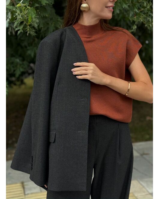 Топ из шерсти мериноса тонкой вязки и шелка Mulberry терракотовый от byME 