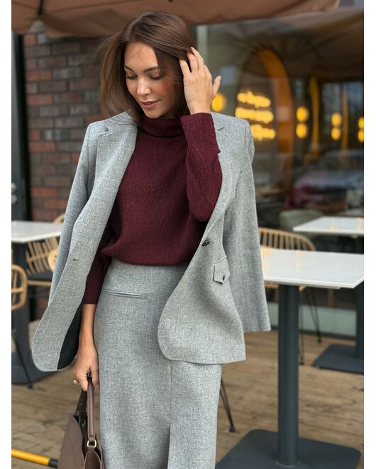 Джемпер из шерсти мериноса тонкой вязки  фактурный вишневый от byME 