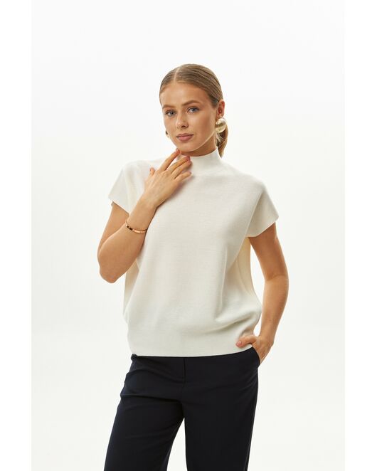 Топ из шерсти мериноса тонкой вязки и шелка Mulberry белый от byME 