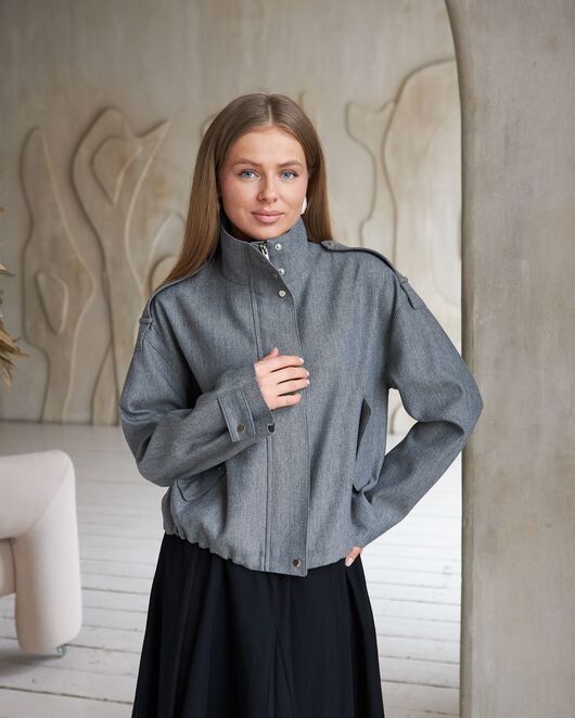 Бомбер облегченный с шерстью в сером цвете -Y265104 от  