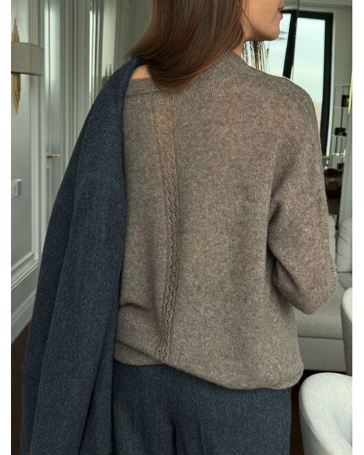 Джемпер из кашемира и шёлка цвета кофе с молоком - 8299-coffee от byME 