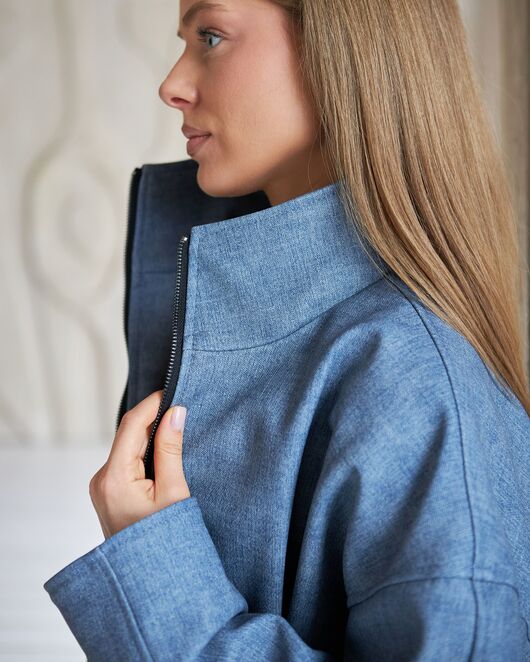 Бомбер из экокожи деним от  