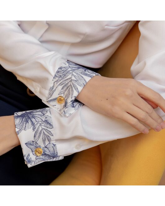 Женская рубашка под запонку белая с супатной застежкой с отделкой - 7879 от byME  Женская рубашка под запонку белая с супатной застежкой с отделкой - 7879 от byME