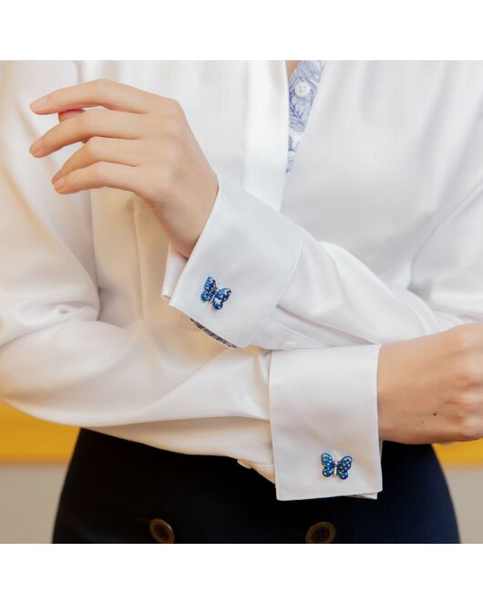 Женская рубашка под запонку белая с супатной застежкой с отделкой - 7879 от byME  Женская рубашка под запонку белая с супатной застежкой с отделкой - 7879 от byME