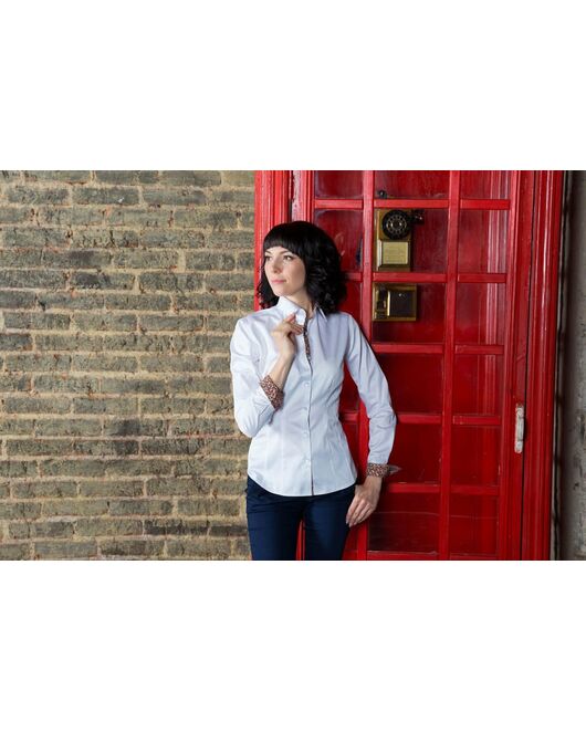 Женская рубашка под пуговицы белая отделочная ткань цветы - 5096 от DoubleCuff 